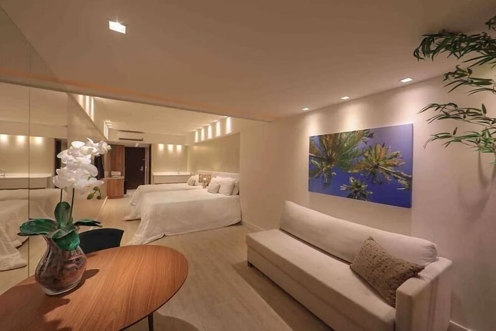 HY Beach Flats