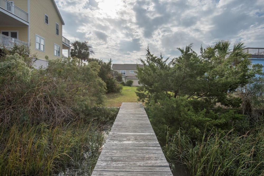 E Ashley 1634 4 Bedroom Holiday Home By My Ocean Rentals