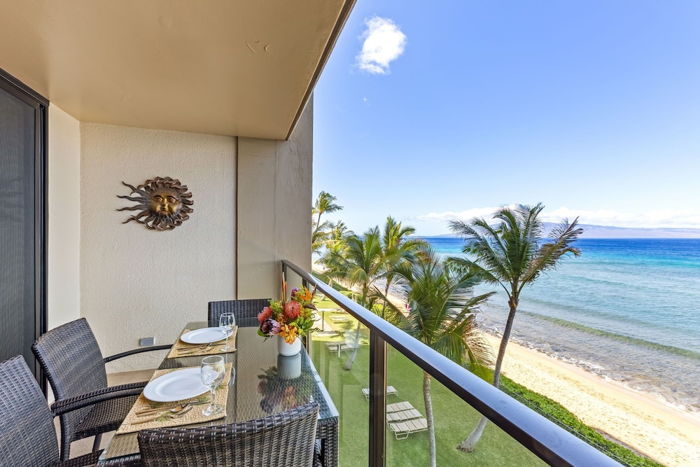 110 Kaanapali Shores Place, #405