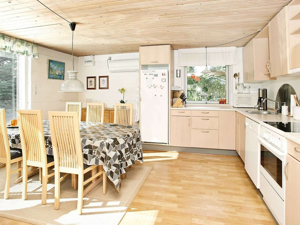 6 Person Holiday Home in Vinderup-by Traum view 4