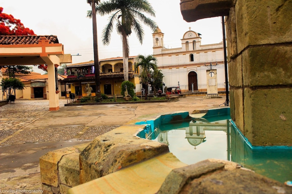 hostal marias