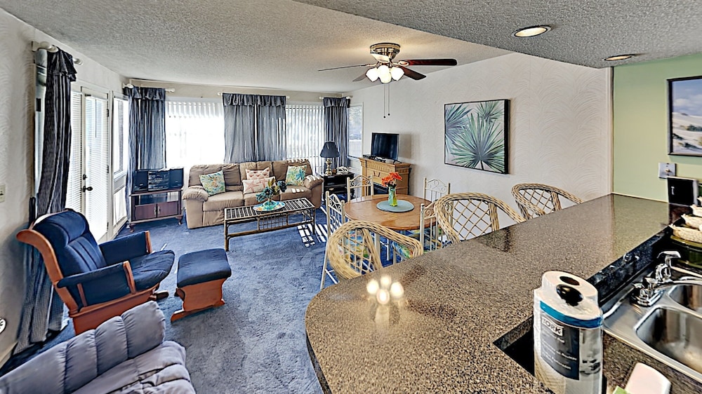 Arcadian Dunes 13-151 2 Bedroom Condo