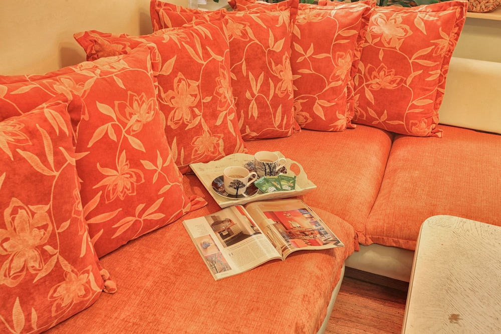 Guesthouse Tomovi