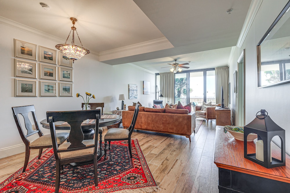 Dauphin Island Condo: Beach & Hot Tub Access!