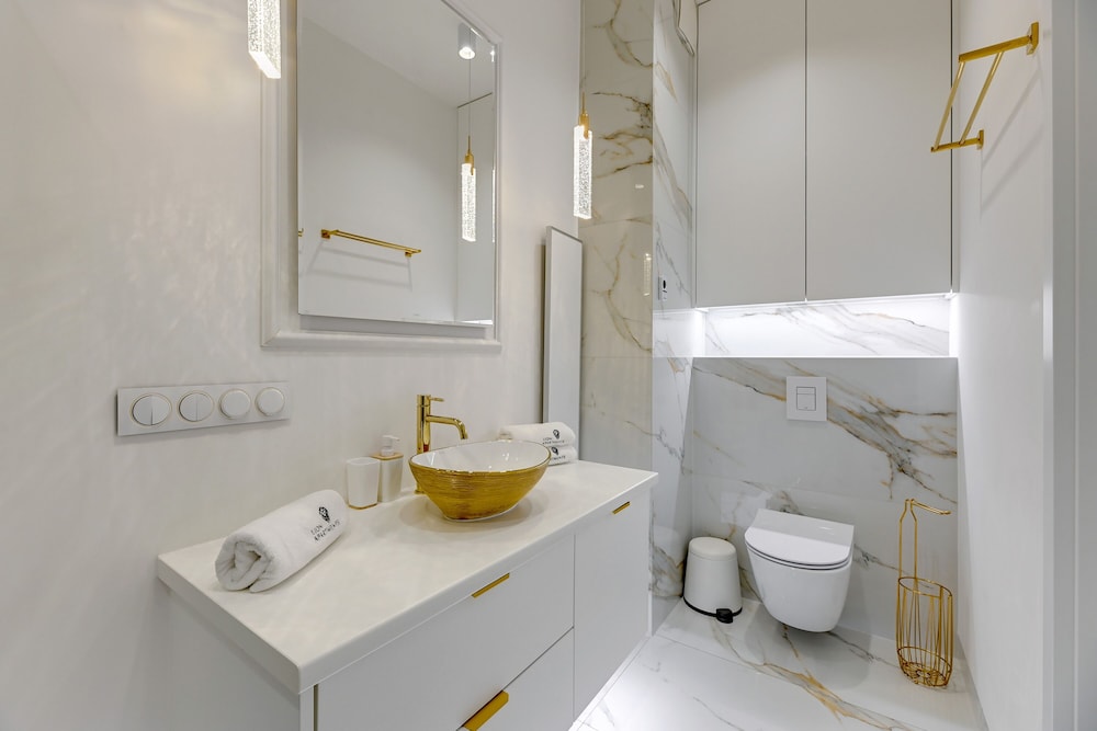Lion Apartments - The Palace premium apartment with Old City & River View