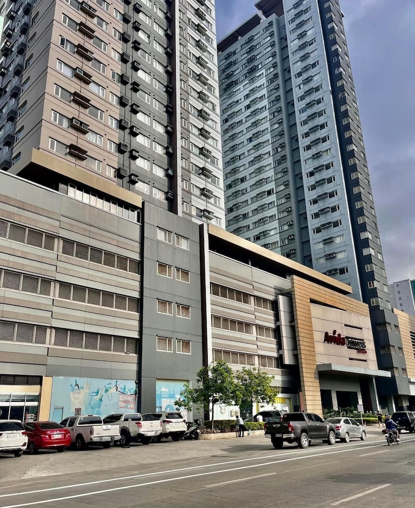 Avida Towers Davao city by darpm