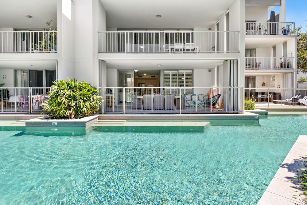 Drift South Holiday Apartments