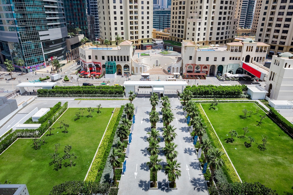 Paradise 1BR at JBR La Vie