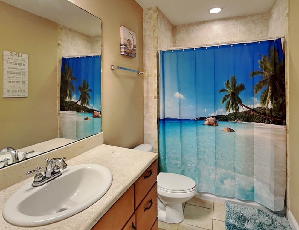 Ocean Reef 305 by Distinctive Beach Rentals