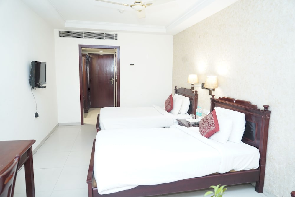 Hotel Deep Residency