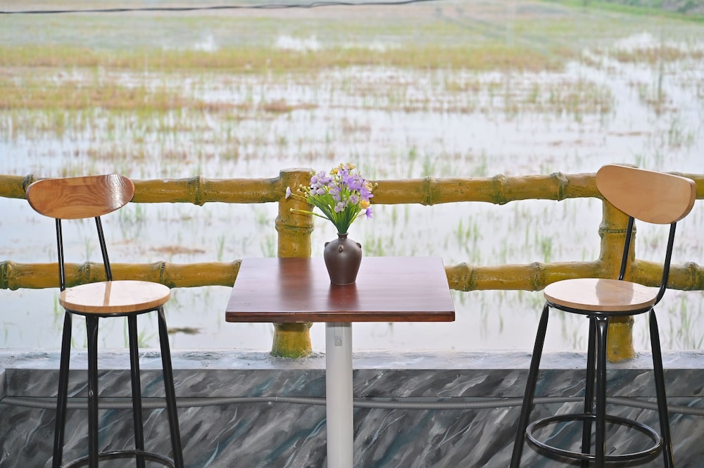 TamCoc Moon An Bungalow & Cafe