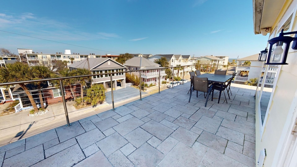 15 17th Street by Tybee Vacation Rentals