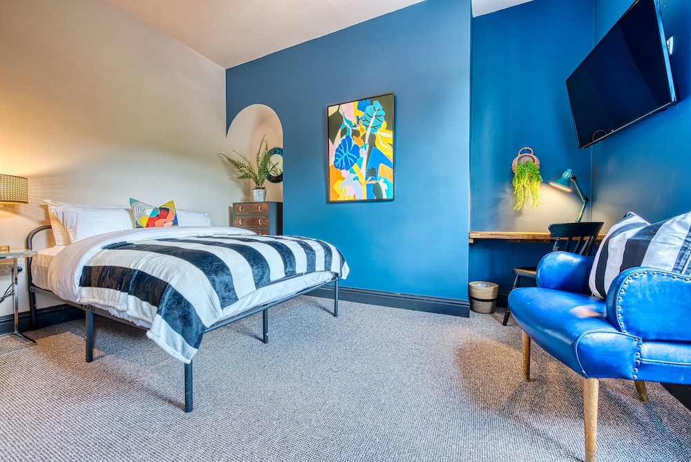 New Unique Keighley Room view 4