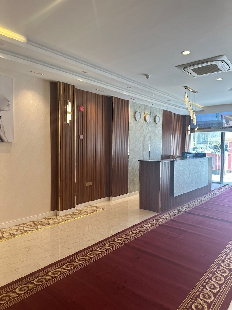 New Holiday Serviced Apartments