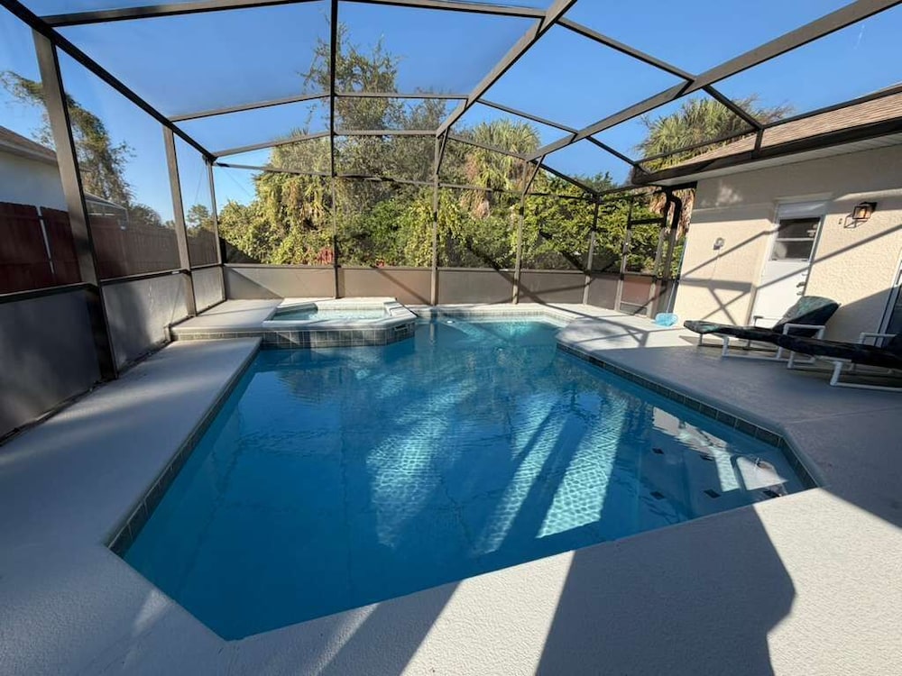 Pool •Spa •Game Rm •10 min Disney-Fun Disney Oasis