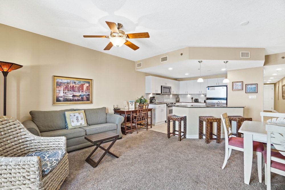 Grand Panama Beach Resort by Panhandle Getaways