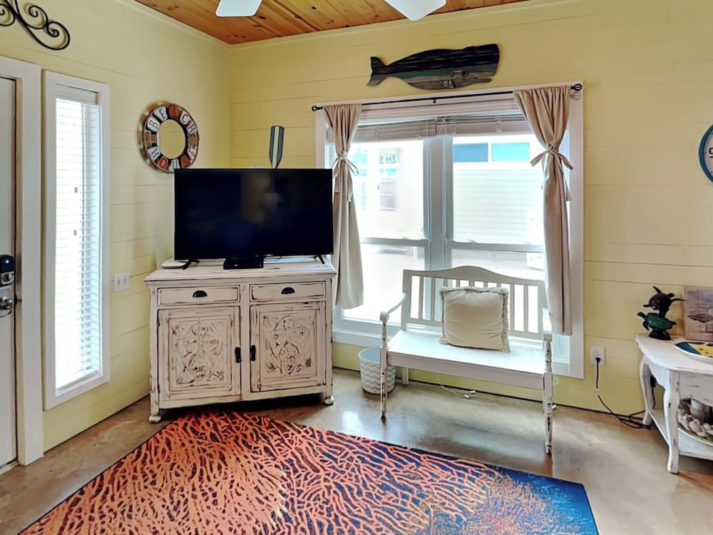 Seas The Day by Silver Sands Vacation Rentals
