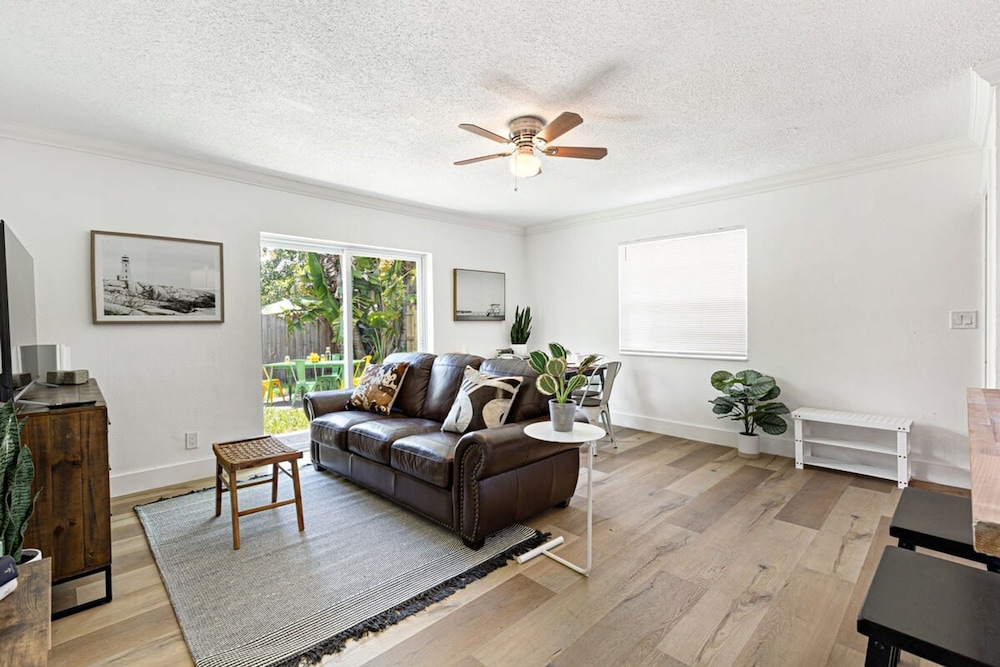 Bright and Spacious 2 BR Apartment