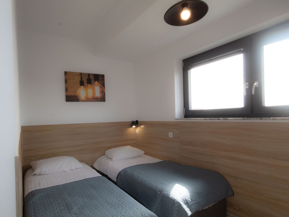 Apartment in Sianozety Near the Beach