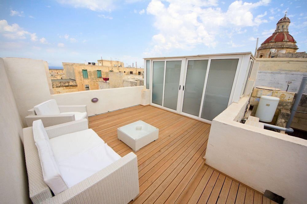 Vallettastay Skyline view 5