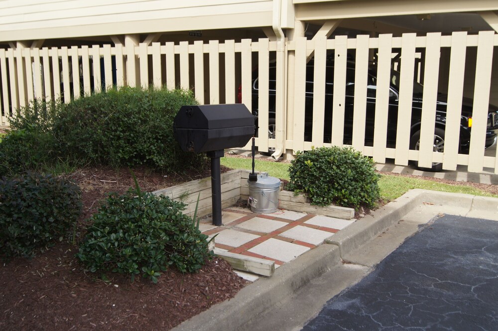 Tilghman Lakes B3 by RedAwning