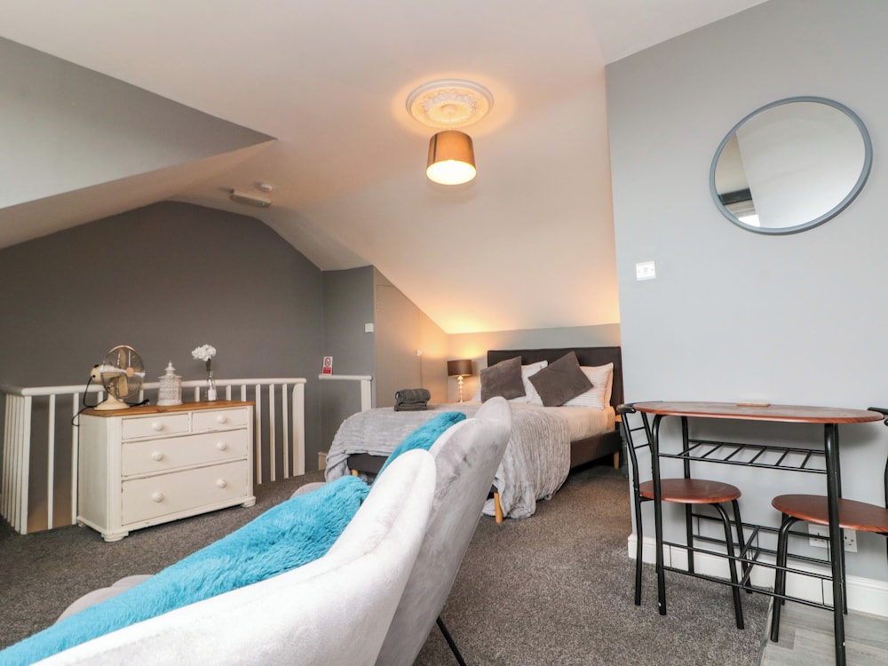 27 Westbourne Grove