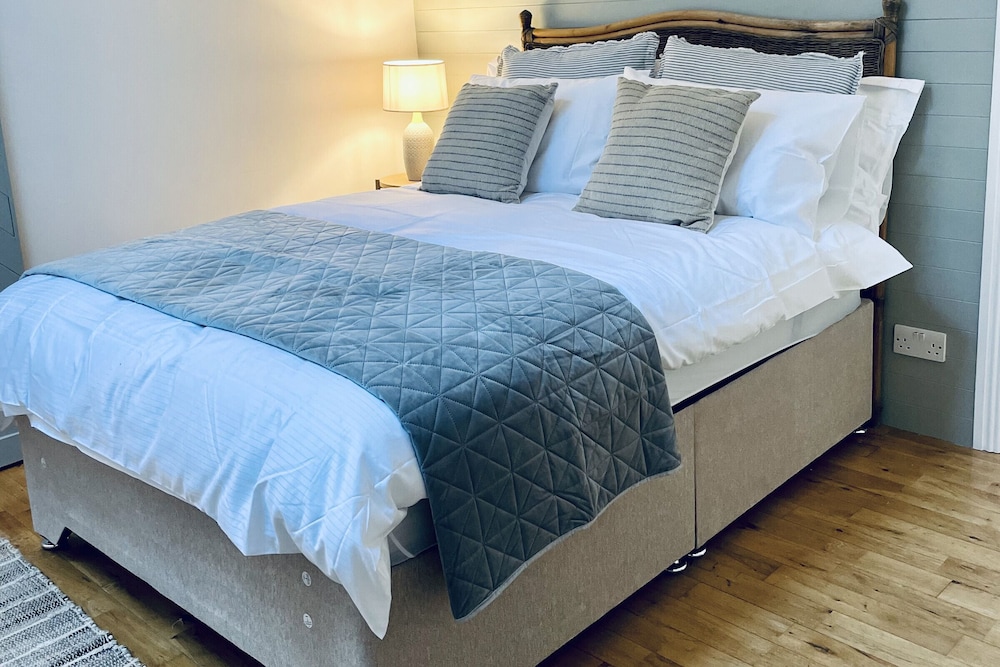 Wavecrest Holiday Cottage