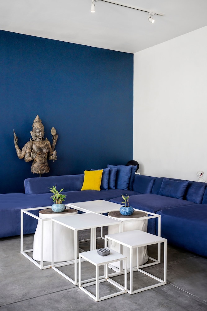 Loft Volcano by Alfred in Bali - Stylish 2 BR Loft w Pool Garden Ricefields View