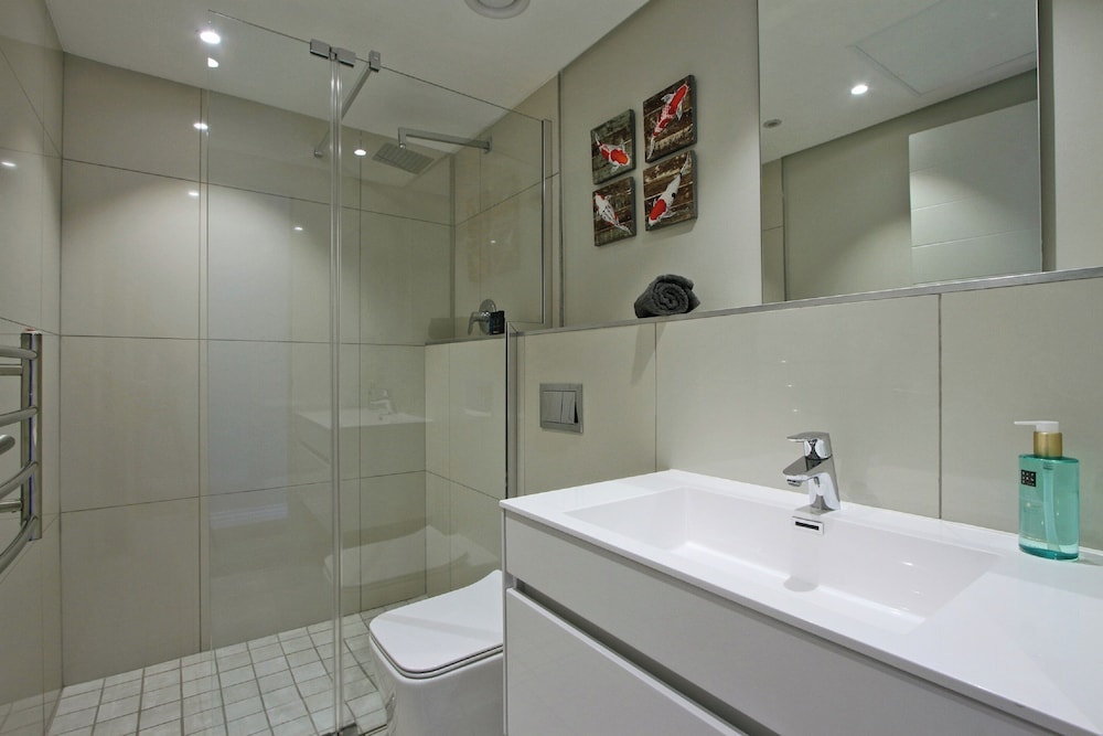 Docklands Deluxe Apartments by ITC Hospitality
