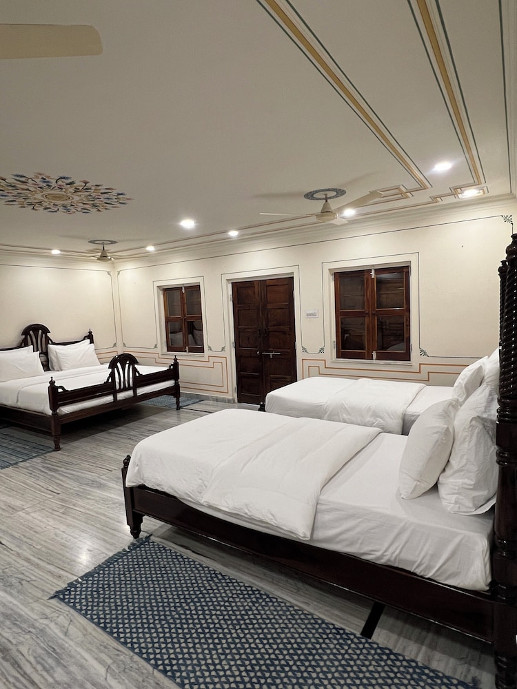 Raghunath Haveli - A Heritage Homestay
