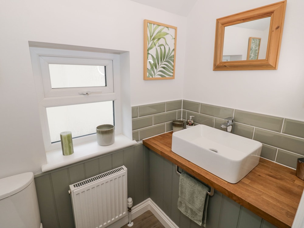 Dazie Cottage
