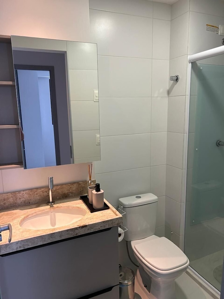 Compact Flat Tambau