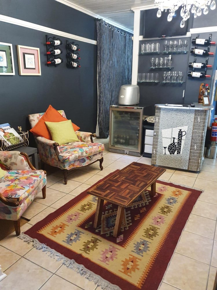 Knysna Wayside Inn