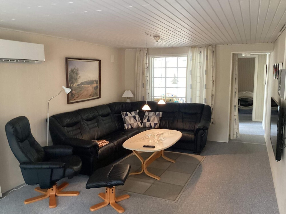 6 Person Holiday Home in Ansager