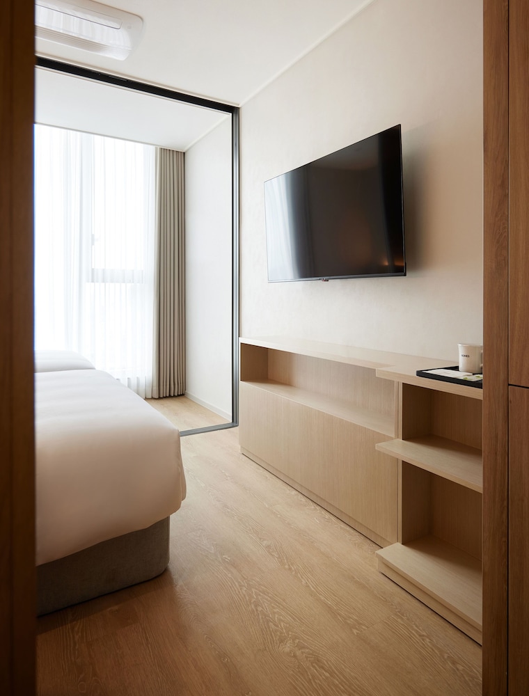 HOMES Stay MyeongDong 38