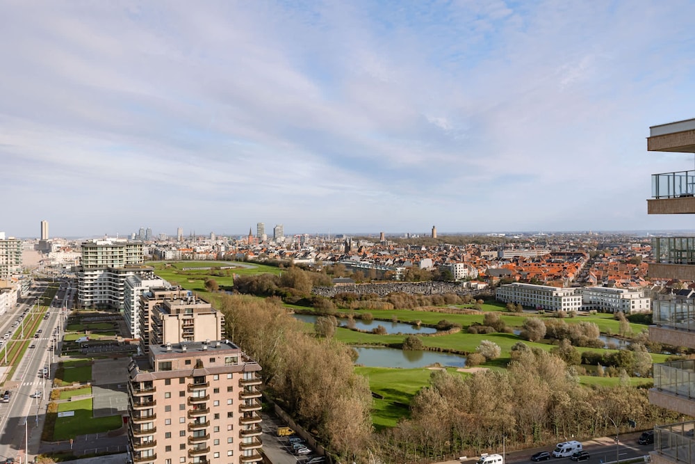 Ostend Luxury 4-guest Balcony and Free Parking