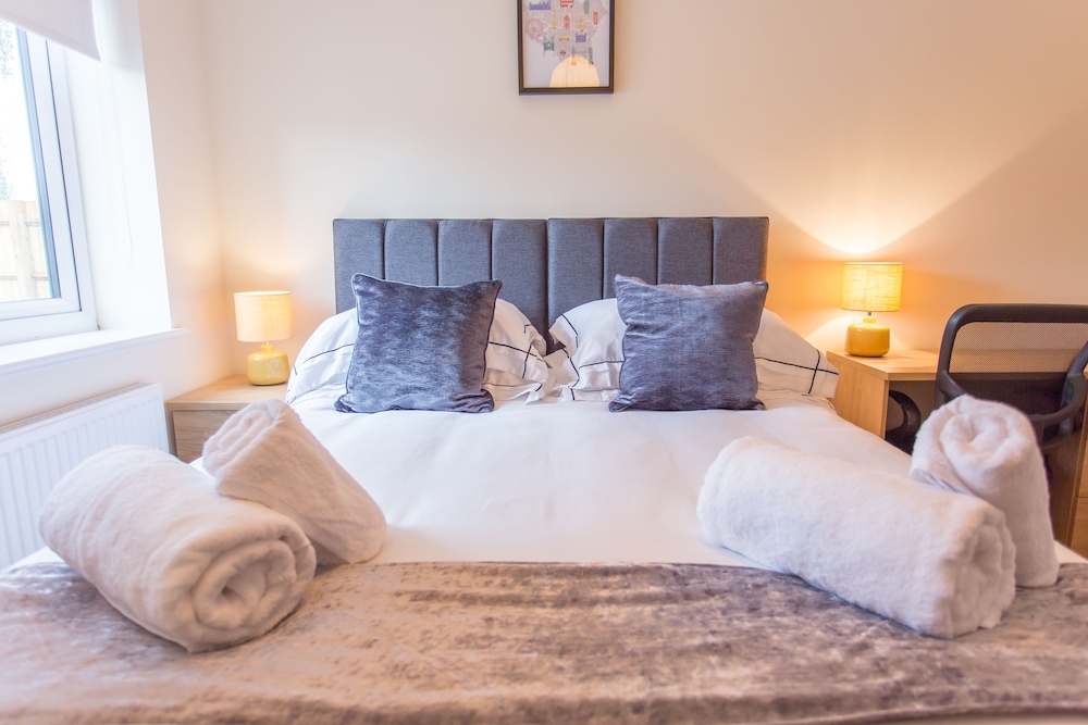 Oxford Vacations - Razia Apartments - Property Image 160
