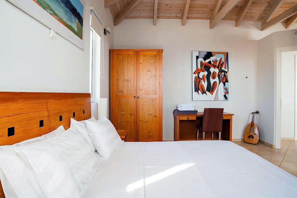 Tersanas Villas