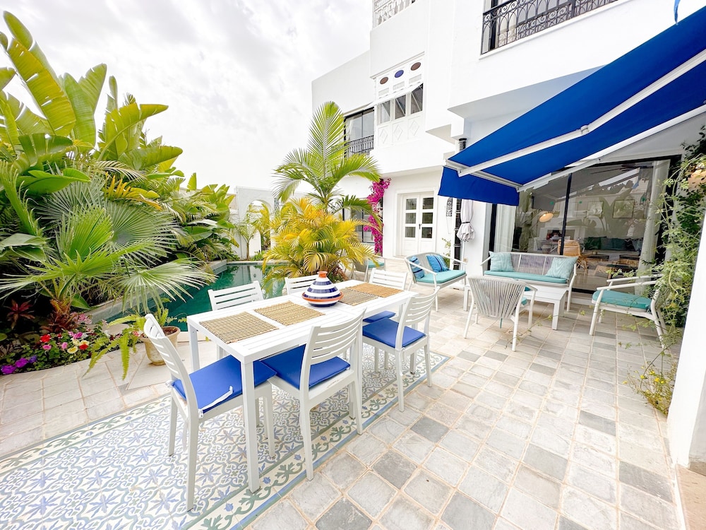 Villa Azur Piscine Bord de mer a Hammamet
