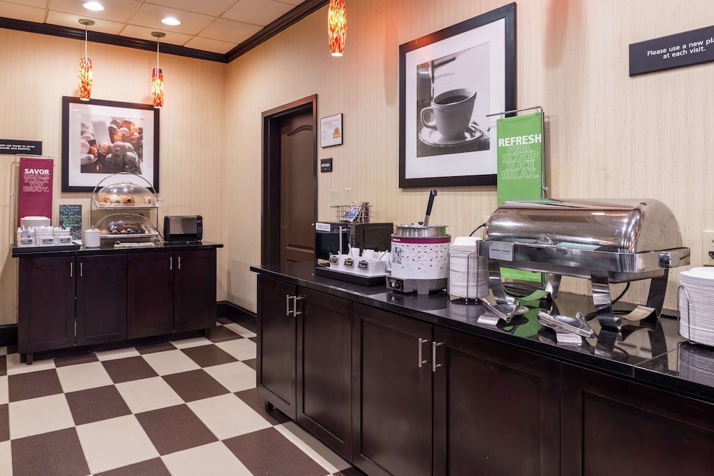 Big Spring Vacations - Hampton Inn  Suites Big Spring - Property Image 33