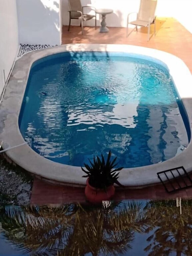 Las Palmas Hostal - Hostel