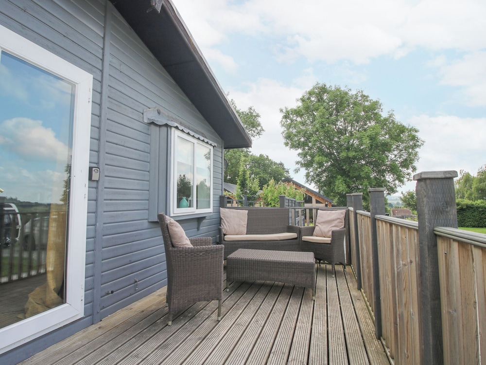 Wayside Lodge