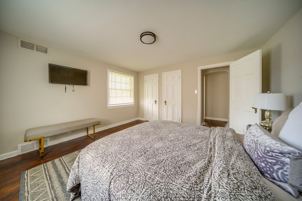 Photograph supplied for Vacation Rental Near Cleveland, Ohio: 6 Mi Away!