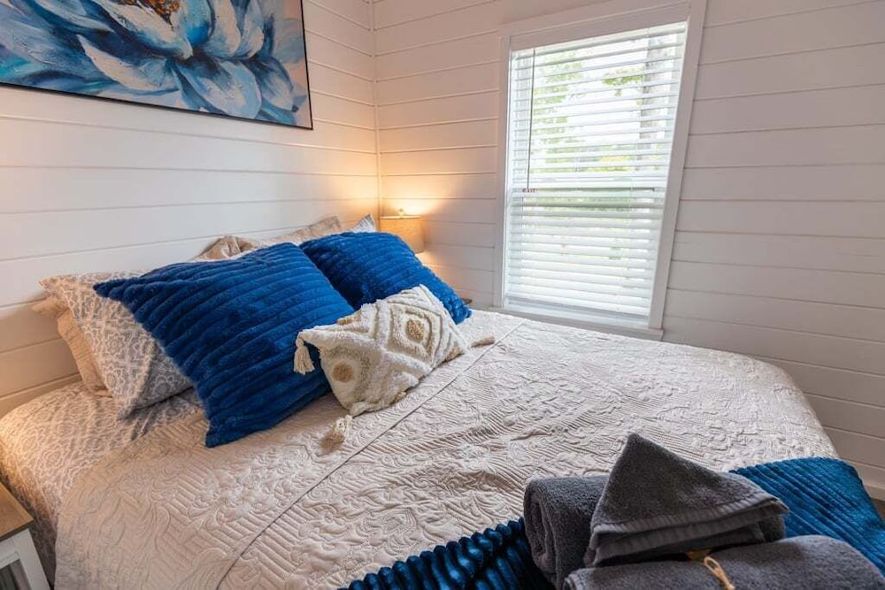 Captain's Quarters