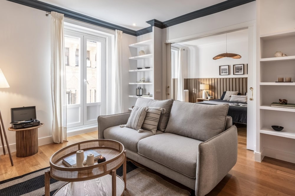 Acqua - 3 Bedrooms and Terrace in Centro