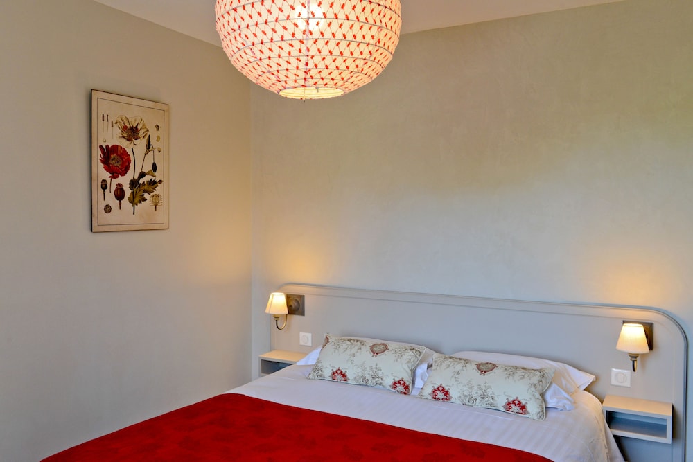Les Bains de Secours