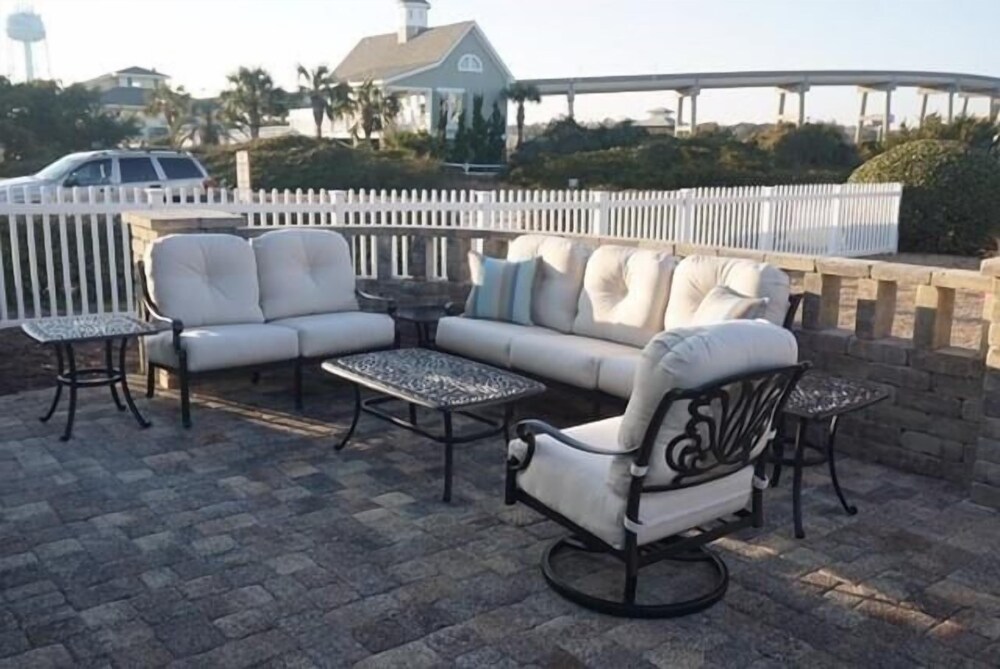 Slattisfaction - 6 Br Home