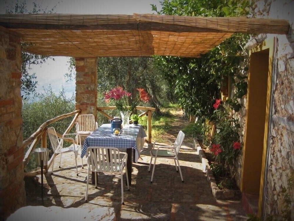 Peralta Tuscany