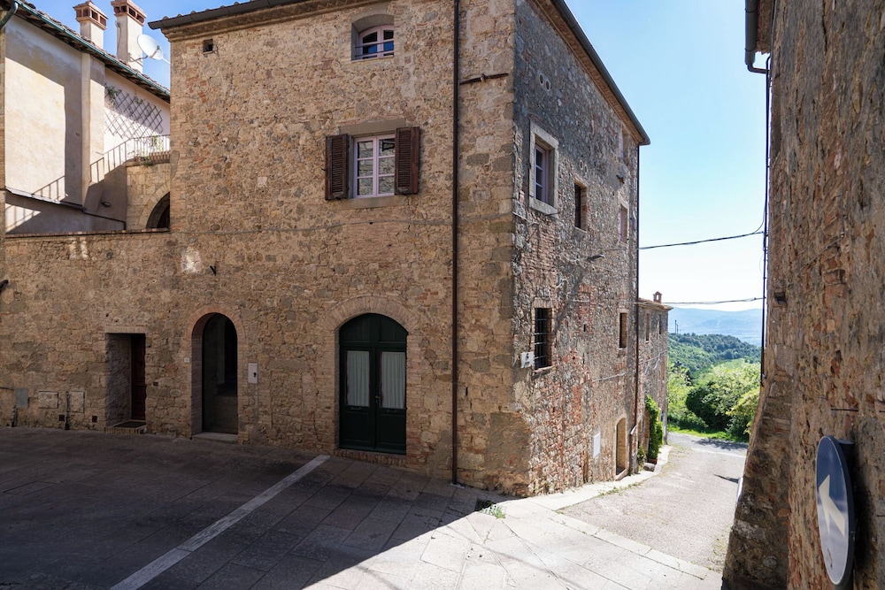 Mensano Old Town Apartment