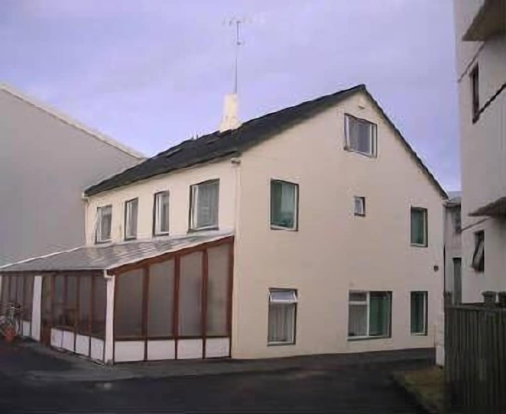 Photo 19
